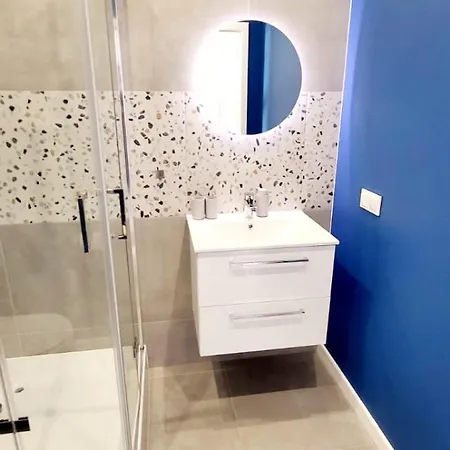 Lwowska 10 3* Колобжег