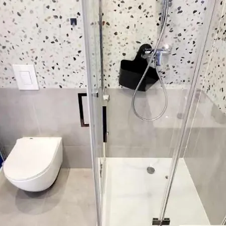 Lwowska 10 Колобжег